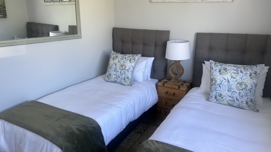 To Let 3 Bedroom Property for Rent in Big Bay Western Cape